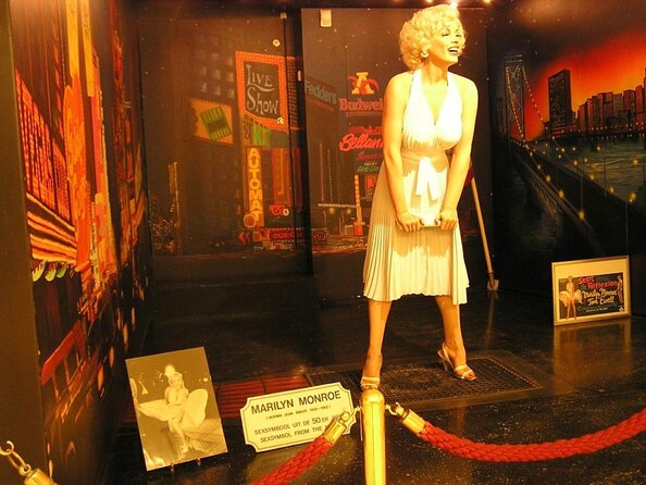 Private Amsterdam Red Light District tour including sex museum - Dam Square and the city built on trees