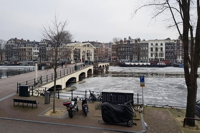 Private Dutch Pancake Cooking Class in an Amsterdam Canal Home - What the local conversation adds