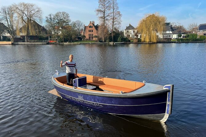 Private Electric Boat Rental in Haarlem (No License Required) - Seeing Haarlem from a quiet electric boat
