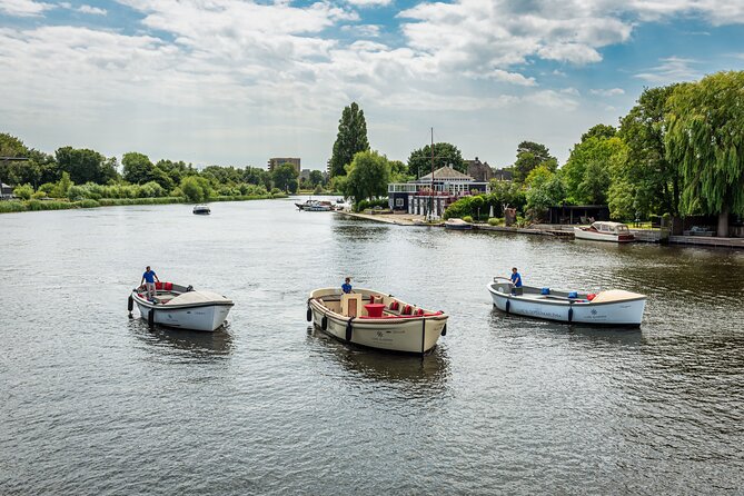 Private Haarlem Canal Cruise with Captain (Electric Boat) - A quiet way to read Haarlem from the canals
