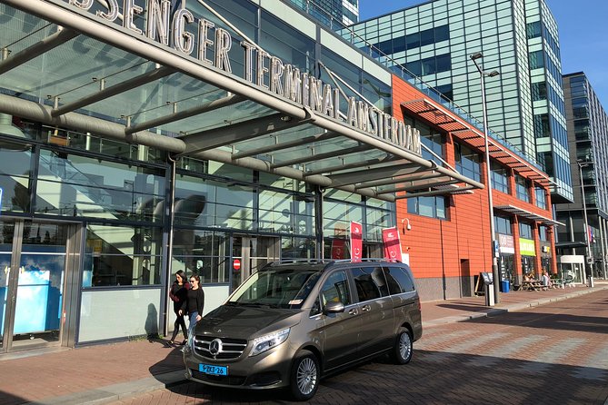 Private Roundtrip Transfer Schiphol Airport to Amsterdam - The ride from Schiphol to Amsterdam