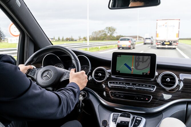 Private Taxi Airport Transfer to or from Schiphol Airport (AMS) - Communication is the real measure of this service