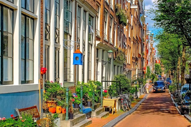 Private Tour: Amsterdam City Walking Tour and Canal Cruise - Leidseplein and the Museum District