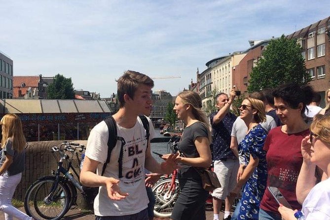 Private tour: Your own Amsterdam: walk through the old city - Starting at Amsterdam Centraal with the Golden Age