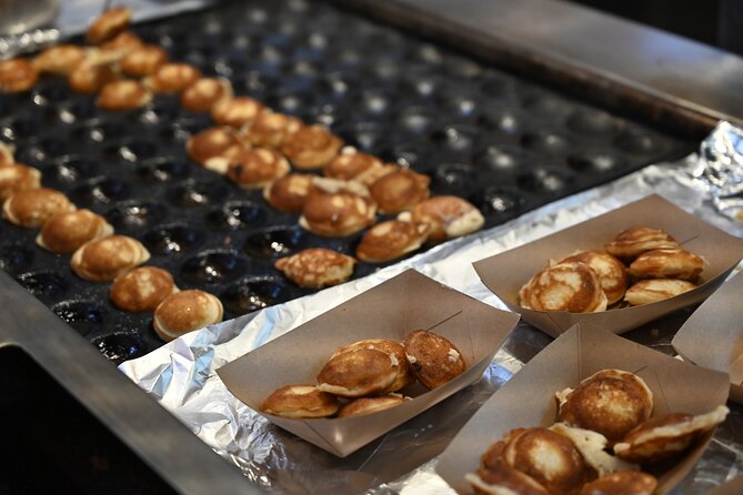 Private Utrecht Food Walking Tour with 8 Tastings - Broodje Mario beside Utrecht’s canals
