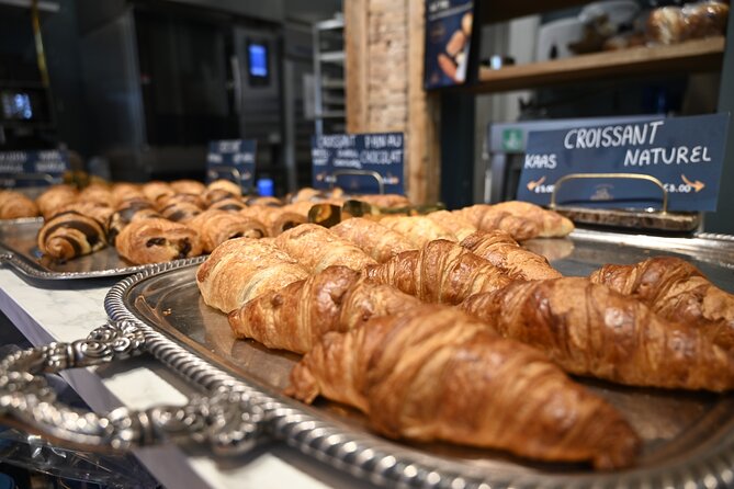 Private Utrecht Food Walking Tour with 8 Tastings - Walking Utrecht’s Old Town