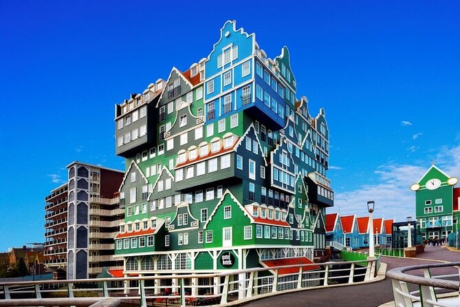 Private Zaanse Schans & Volendam Tour: Windmills, Cheese & Clogs - Volendam harbor, seafood, and local shopping