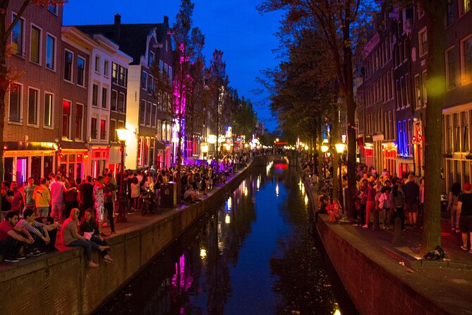 Red Light District Tour by Locals, Small Group (approx 4) - What this small Amsterdam tour is really about
