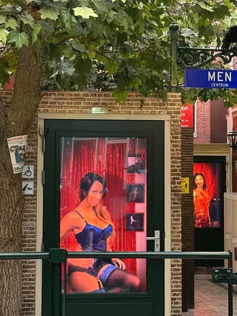 REDKULT: Red Light District & Historical City Center - Starting between Central Station and Dam Square