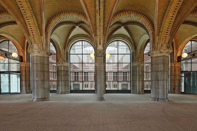Rijksmuseum Amsterdam Semi-Private Guided Tour - What makes the guides effective