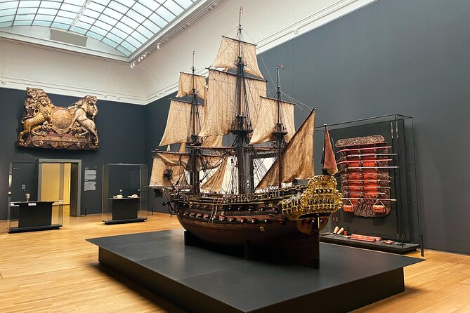 Rijksmuseum Guided Tour, private local Dutch guide - Rembrandt’s Night Watch and the stories around it