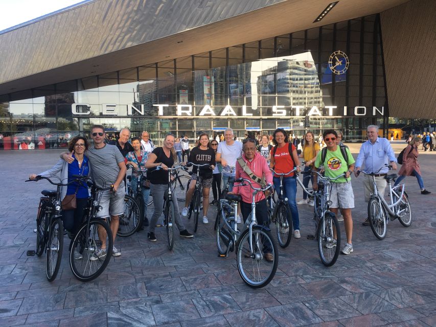 Rotterdam: 2.5-Hour Highlights Bike Tour - The Erasmus Bridge and the Nieuwe Maas