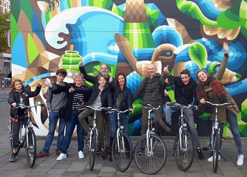Rotterdam: City Highlights Guided Bike Tour - Starting at Markthal and the Cube Houses