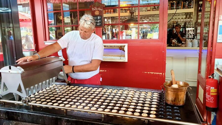 Rotterdam: Food Tour by Bike - Key points to know before you ride