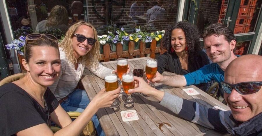 Rotterdam: Guided Walking Food Tour - The international side of Rotterdam on your plate