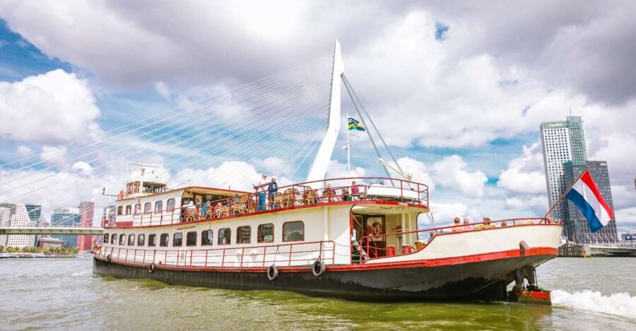 Rotterdam: Harbor Cruise on a Historic Ship - Why Rotterdam is best seen from the Maas