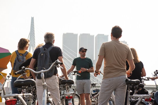 Rotterdam Highlights Bike Tour - De Rotterdam and the city’s postwar character