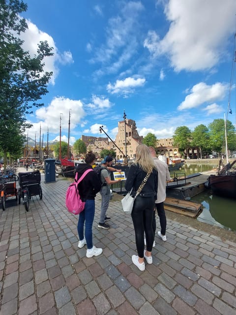Rotterdam: Highlights & Gems Walking Tour with Dutch Local - Oude Haven and the Cube Houses