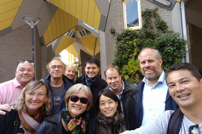 Rotterdam Highlights Private Walking Tour - Lijnbaan and the postwar city