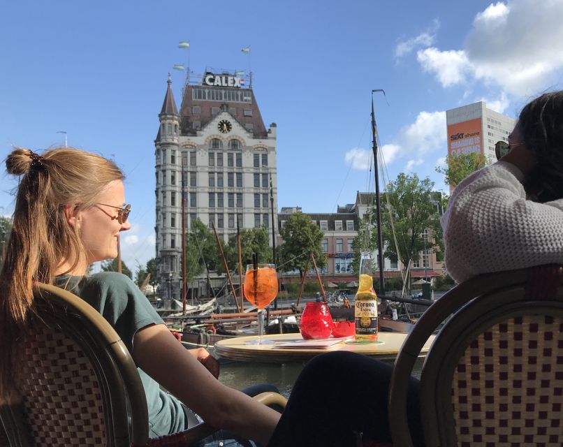 Rotterdam: Markthal Tour, Meet & Taste, and Het Witte Huis - Looking closely at the Horn of Plenty
