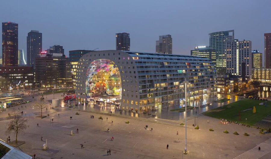 Rotterdam: Markthal Tour, Meet & Taste, and Het Witte Huis - The Cube Houses and the short walk through Rotterdam