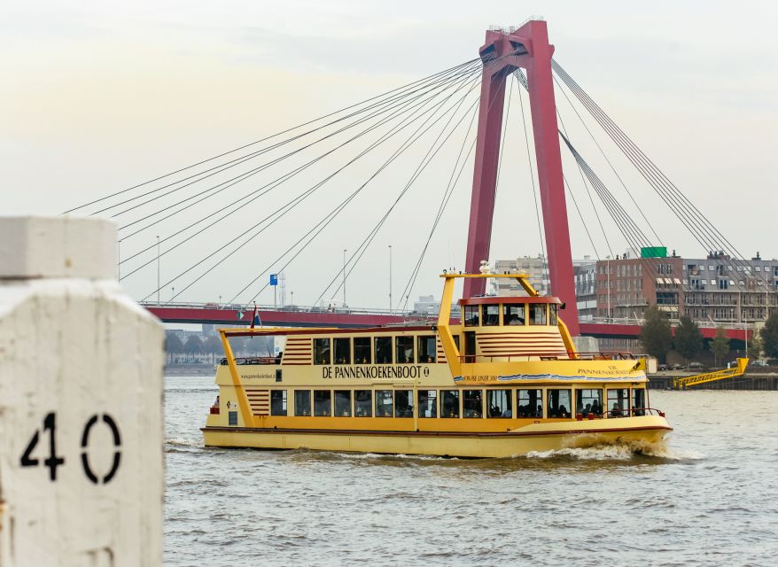 Rotterdam: Pancake Cruise - A family outing with a ball pit below deck