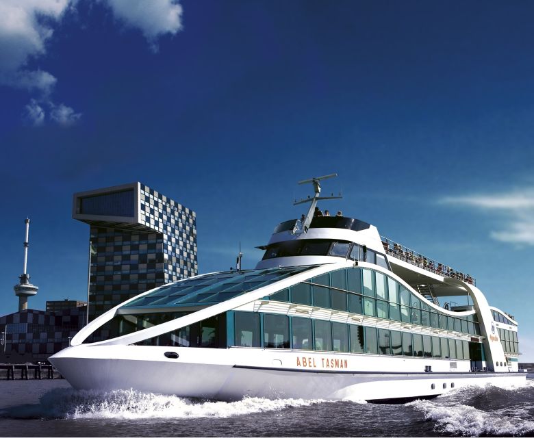 Rotterdam Walking Tour and Harbor Cruise - Blom’s cubic houses and Rotterdam’s boldest address