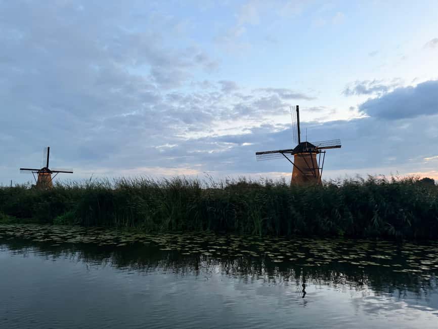 Rotterdam: Waterbus Ticket to Dordrecht and/or Kinderdijk - Indoor seats, outdoor views, and the reality of public transport