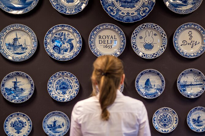 Royal Delft: Delftblue Factory and Museum Admission Ticket - Watching the artists do the work