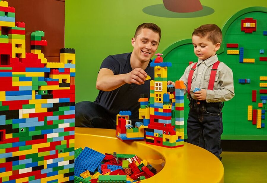Scheveningen: LEGOLAND® Discovery Centre Entry Ticket - A LEGO playground with a Scheveningen setting
