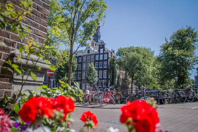 Secrets of Amsterdam Walking Tour plus Dutch Sweets Tasting - Spui and the story of Amsterdam’s miracle
