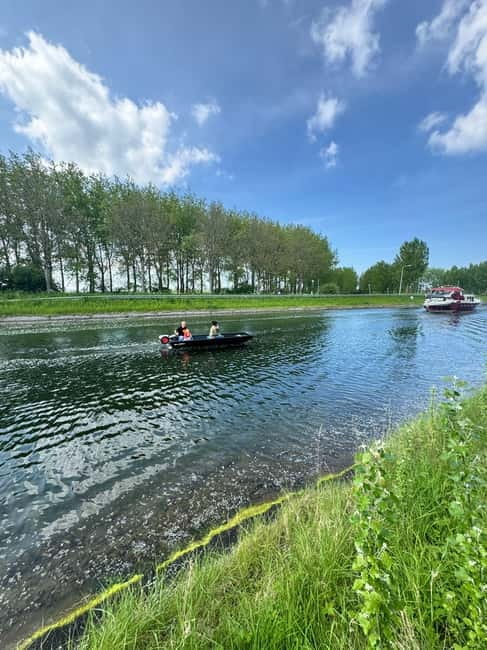 Self-Guided Electric Boat Rental - Key points to know before you book