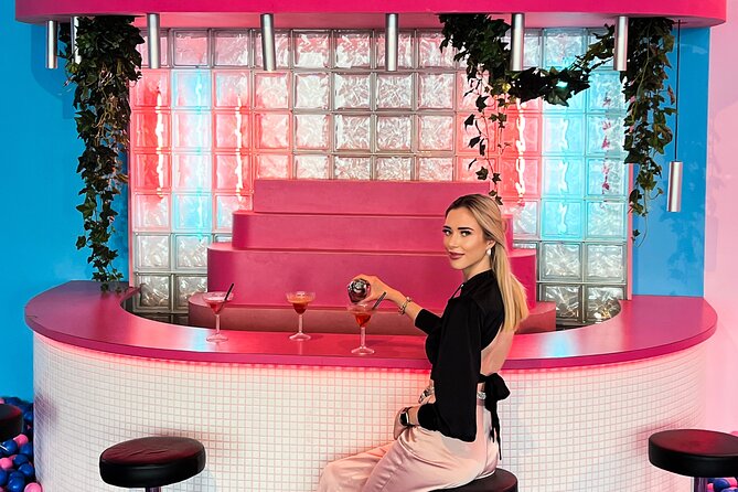 Skip the Line: Youseum Amsterdam Ticket - Getting the Most from the Cameras