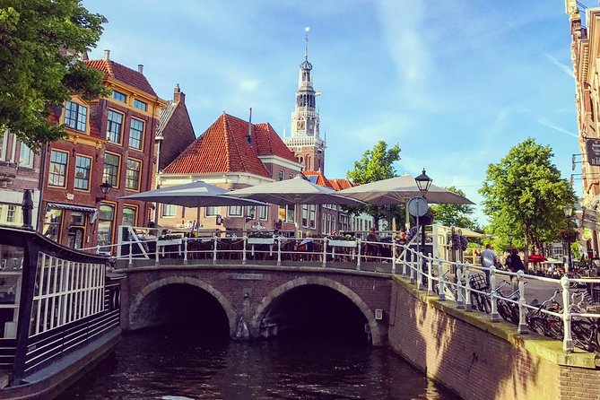 Small Group Alkmaar City Walking Tour <em>English</em> – Key points at a glance’ /></p>
<ul>
<li><strong>Small group capped at six:</strong> You get a better chance to ask questions and speak directly with Jennifer.</li>
<li><strong>A church with a story:</strong> The route includes an explanation of the church’s history and what makes it an important monument.</li>
<li><strong>Useful local advice:</strong> Jennifer is happy to offer suggestions for Alkmaar and other Dutch cities.</li>
<li><strong>Two hours on foot:</strong> The length works well as an introduction before exploring more of the city alone.</li>
<li><strong>Simple central finish:</strong> The walk ends near Waagplein, in the center of Alkmaar.</li>
<li><strong>Low-cost guided introduction:</strong> At $27.71 per person, the tour offers a reasonably priced orientation if you value personal guidance.</li>
</ul>
<h2 id="why-a-walking-tour-fits-alkmaar">Why a walking tour fits Alkmaar</h2>
<p><img width="669" height="446" decoding="async" src=