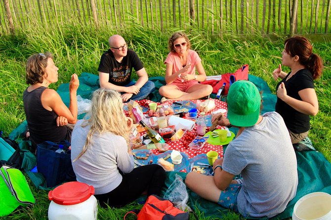 Small-Group Guided Sunset Canoe Tour in Waterland with Dinner - A village welcome at Majel’s home