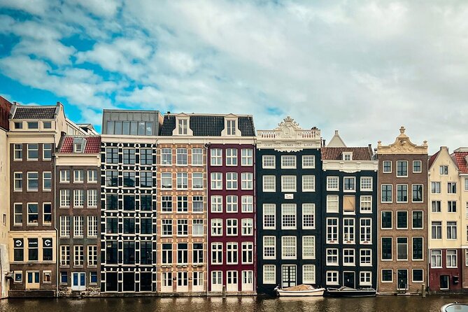 Small Group Walking Tour - Hello Amsterdam - Keizersgracht: a look at Dutch family life