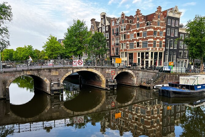 Small Group Walking Tour in Amsterdam with Friendly and Fun Guide - Why this walk works as an Amsterdam introduction