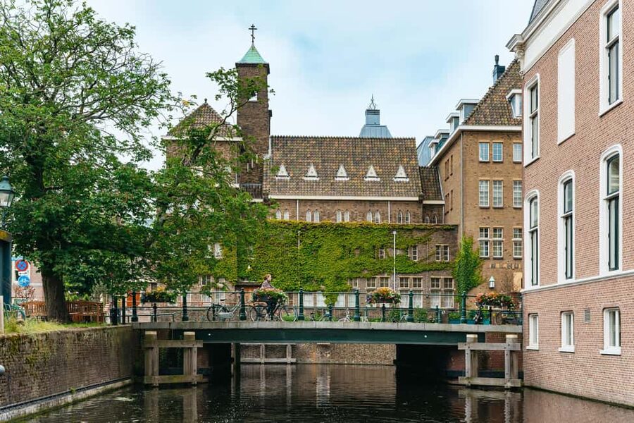 The Hague: Canal Cruise with music from local artists - Key points to know before boarding