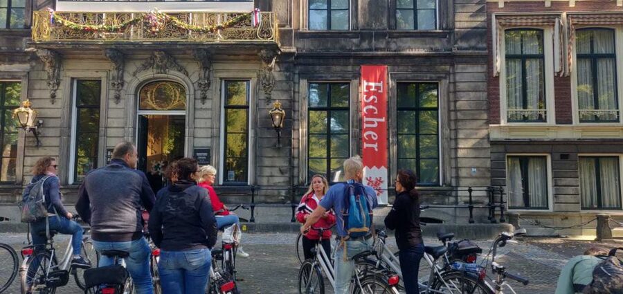 The Hague: Highlights Bike Tour - Key points to know before you book