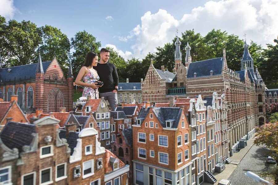The Hague: Madurodam Miniature Park Entry Ticket - New Amsterdam and the Dutch connection to New York
