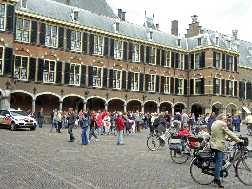 The Hague: Old City Private Walking Tour - The Binnenhof and the beginnings of Dutch power