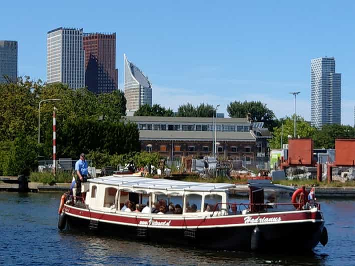 The Hague: One Way Boat Ticket to or from Delft - Boarding in The Hague at Bierkade 19