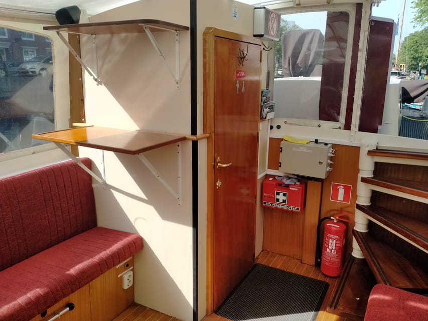 The Hague: One Way Boat Ticket to or from Delft - Weather, comfort, and access
