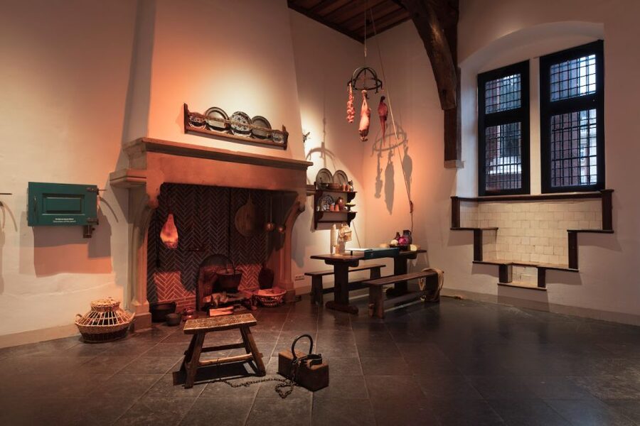 The Hague: Prison Gate Museum - Key points to know before you go