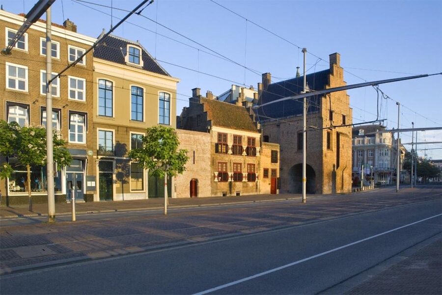 The Hague: Prison Gate Museum - The courtroom and the wait for judgment