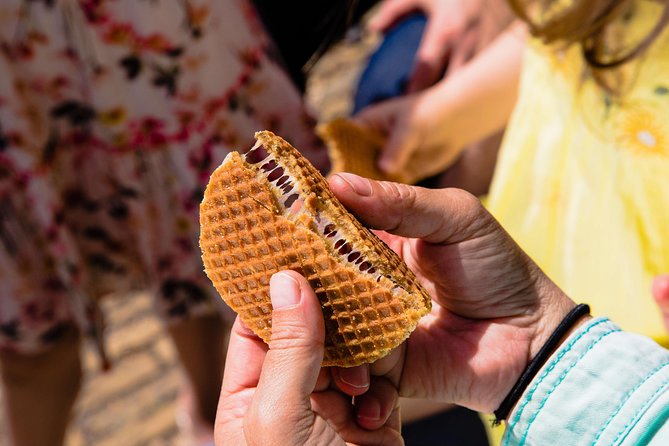 The Ultimate Zaanse-Schans Private Day Trip - Cheese tasting at Catharina Hoeve