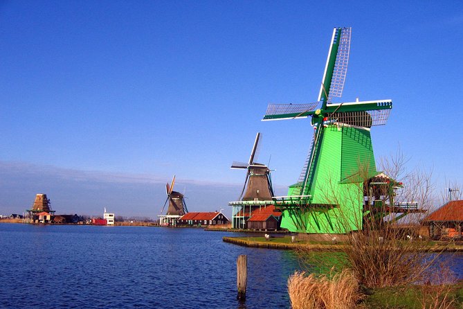 The Ultimate Zaanse-Schans Private Day Trip - Crowds, timing, and the feel of the village