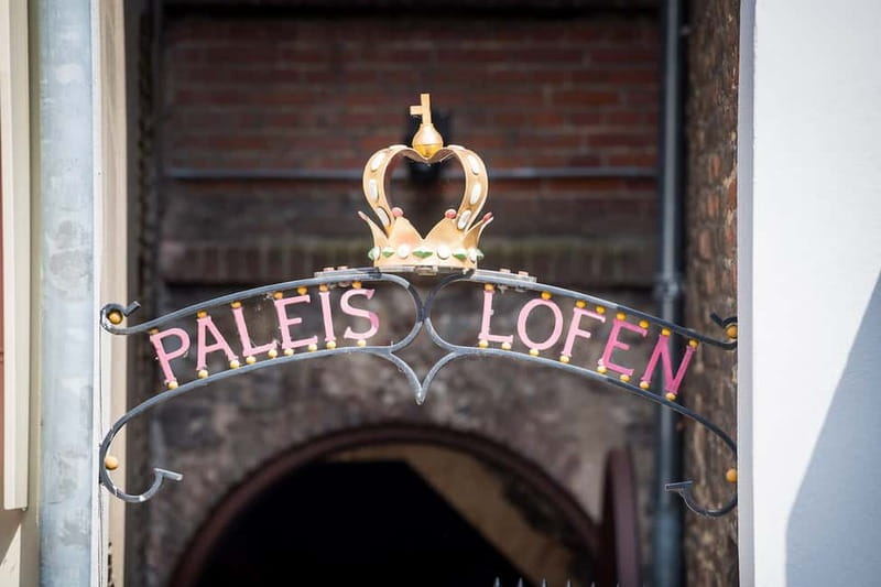 Utrecht: Lofen Palace with Entry Ticket & Guide (Dutch) - From imperial residence to forgotten cellar