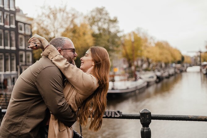 Vacation Photoshoot & Tour in Amsterdam - A photo walk instead of a standard sightseeing tour