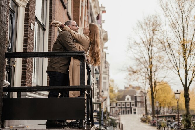 Vacation Photoshoot & Tour in Amsterdam - The Skinny Bridge and the final portraits